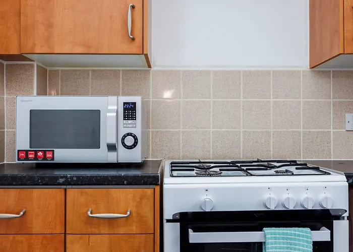 Spacious 2-Bedroom Apartment With Terrace, Garden Views & Free Wifi Near Olympic Stadium